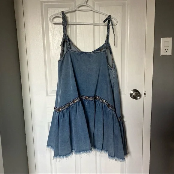 HOST PICK 🔥 One Teaspoon Denim Dress - Picture 7 of 11